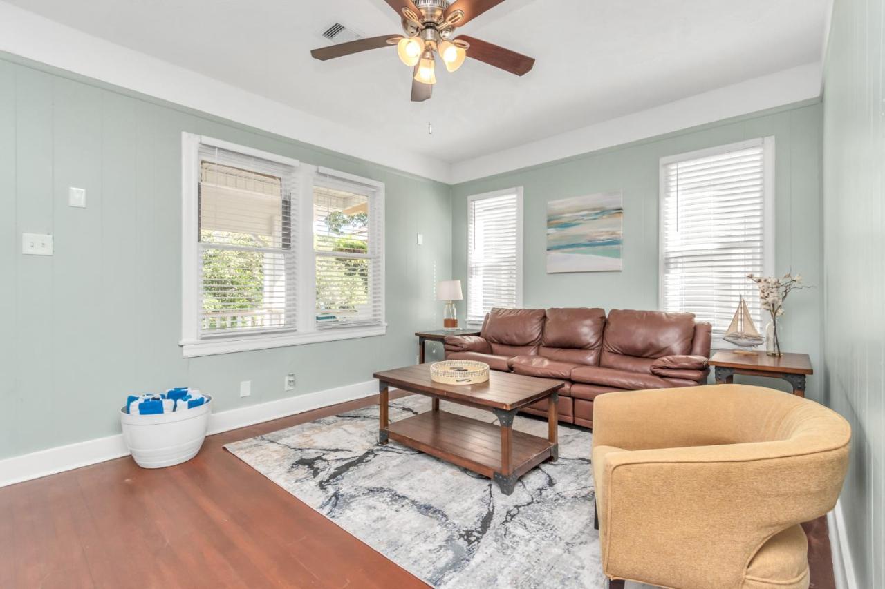 Cozy Historic Galveston House-8 Min Walk To Beach! Extérieur photo
