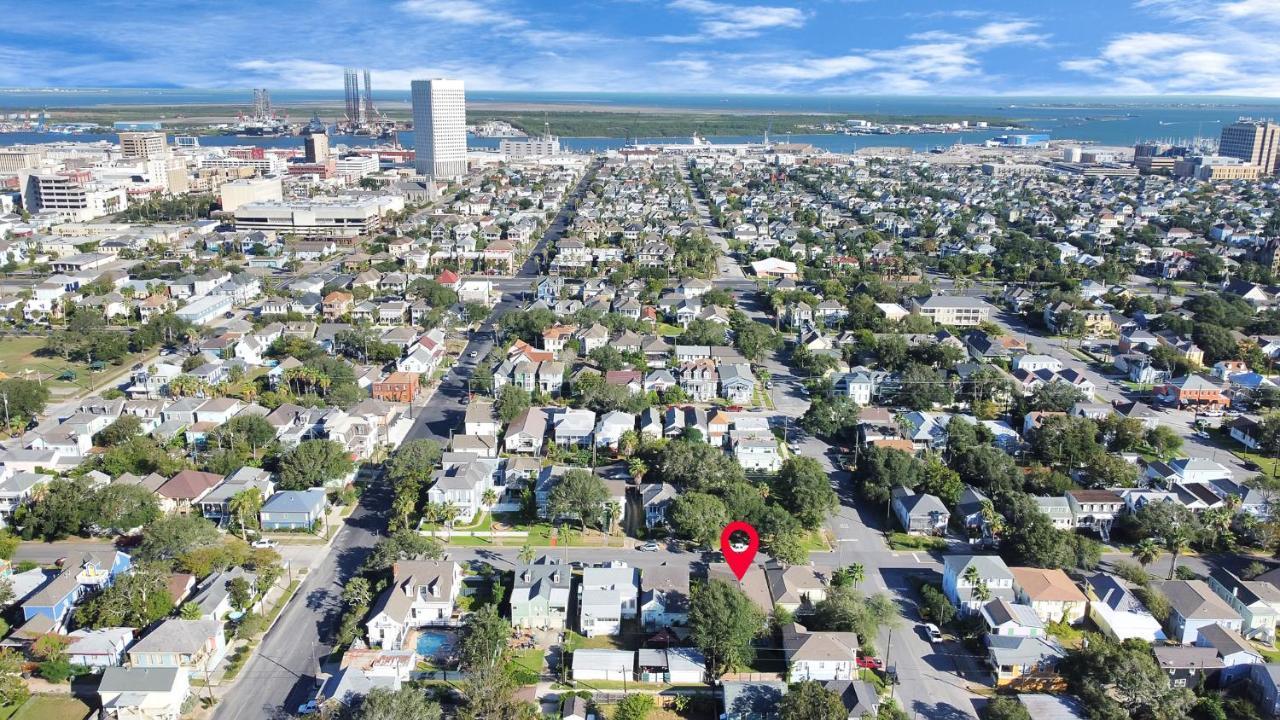 Cozy Historic Galveston House-8 Min Walk To Beach! Extérieur photo